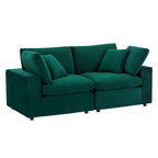 Causeuse en velours performance surrembourrée Commix garnie de duvet
