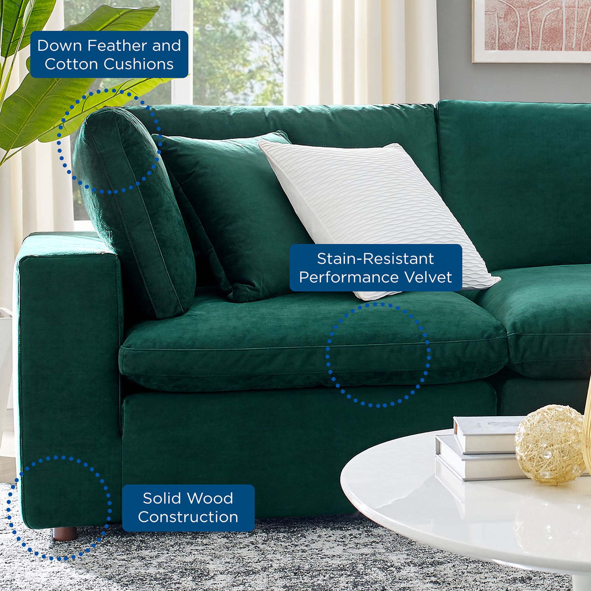 Causeuse en velours performance surrembourrée Commix garnie de duvet