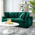 Causeuse en velours performance surrembourrée Commix garnie de duvet