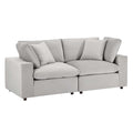 Causeuse en velours performance surrembourrée Commix garnie de duvet