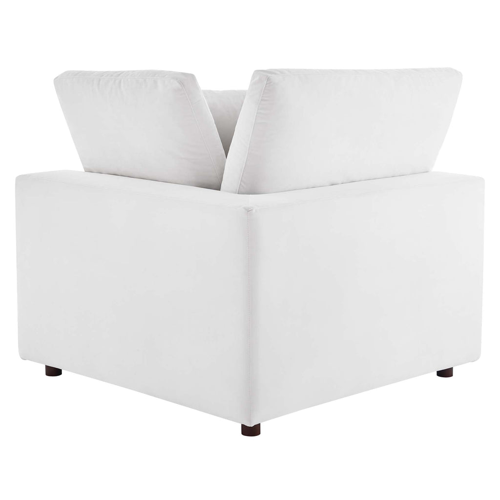 Causeuse en velours performance surrembourrée Commix garnie de duvet