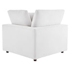 Causeuse en velours performance surrembourrée Commix garnie de duvet