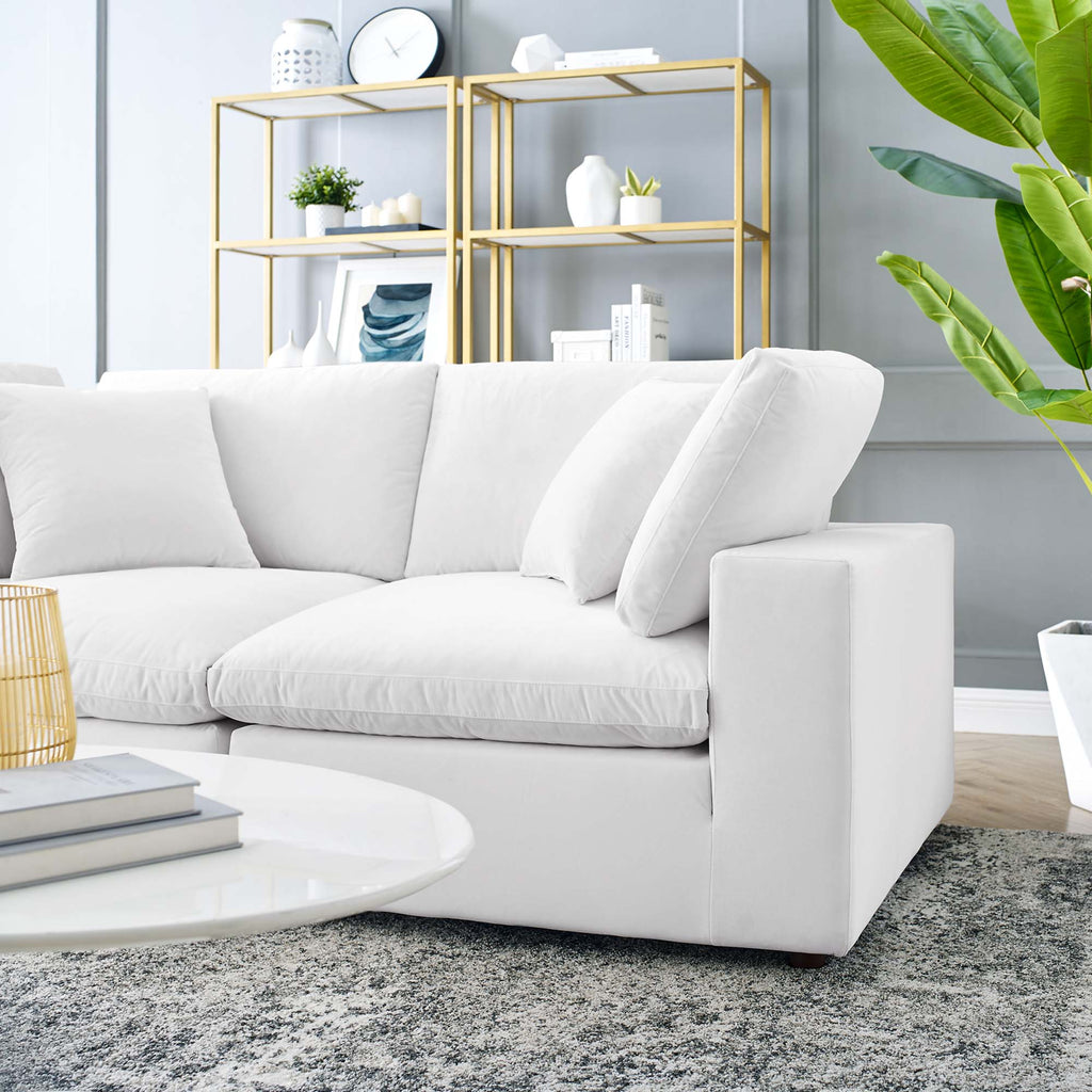 Causeuse en velours performance surrembourrée Commix garnie de duvet