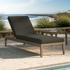 Chaise longue d'extérieur en teck Northlake