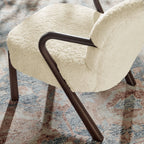 Fauteuil d'appoint Arden avec imitation peau de mouton