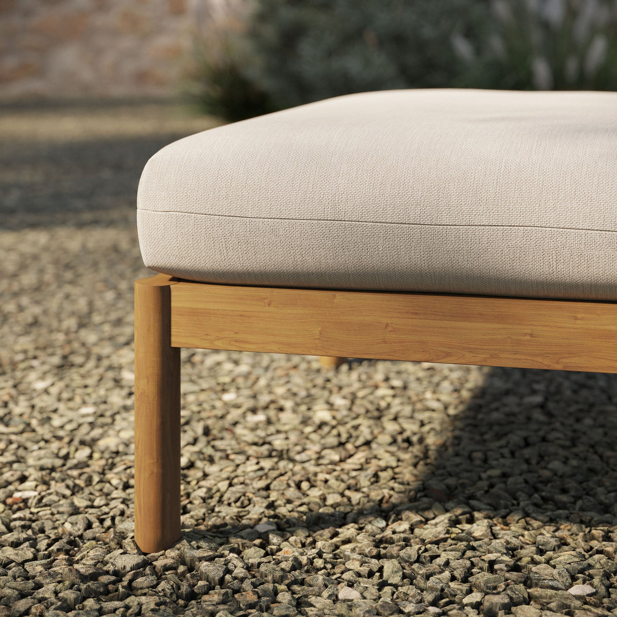 Pouf d'extérieur en teck Eleni Square