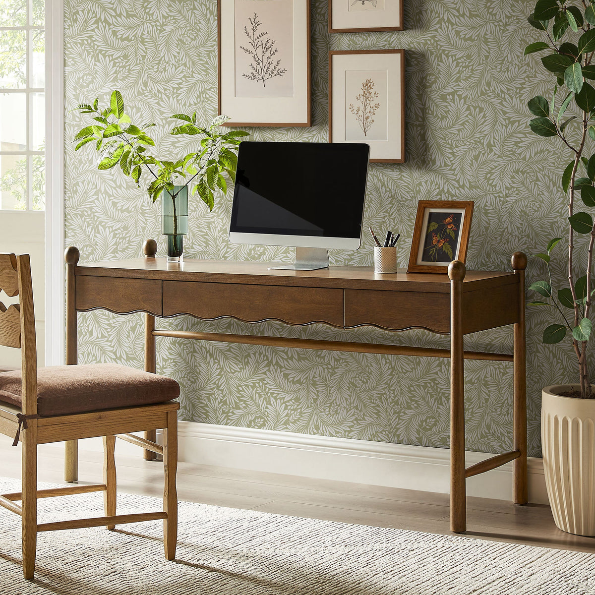 Bureau d'ordinateur en bois Darcy de 62 pouces