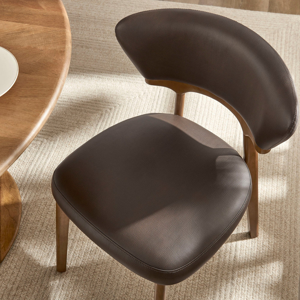 Lot de 2 chaises de salle à manger Daphne en cuir végétalien