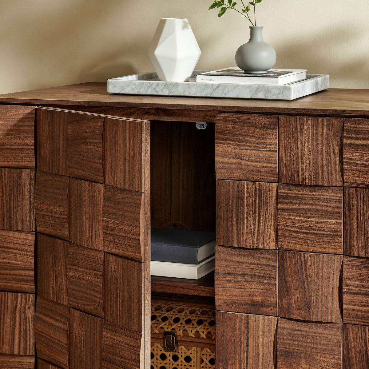 Buffet à quatre portes Duskin de 173 cm avec motif géométrique en blocs