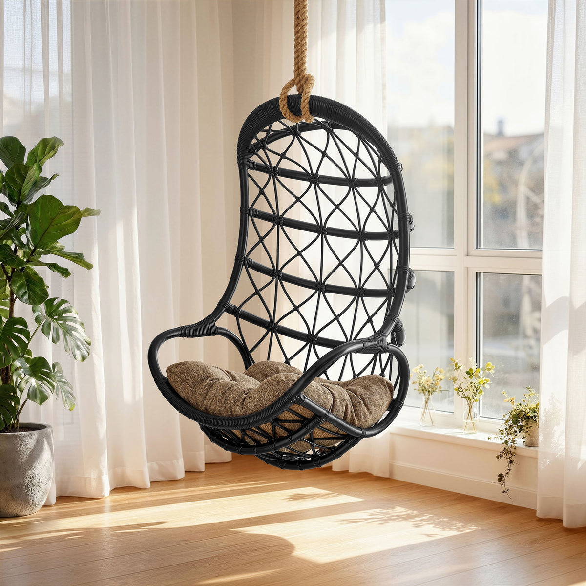 Chaise suspendue en rotin naturel Tamarin