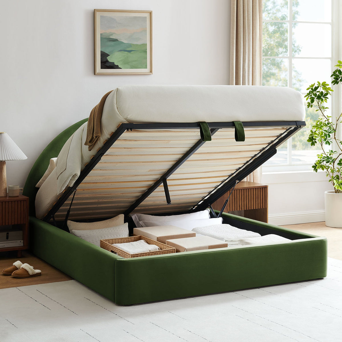 Cadre de lit plateforme de rangement Arched Performance Velvet Resort