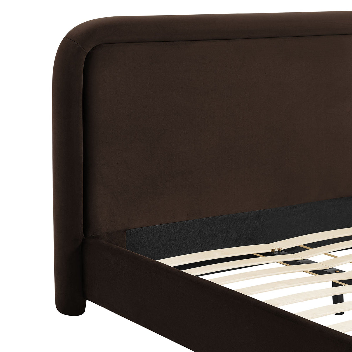 Lit plateforme en velours performant Beck